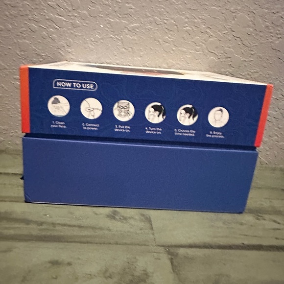 Lyte LED Therapy Mask - NIB - Picture 4 of 12